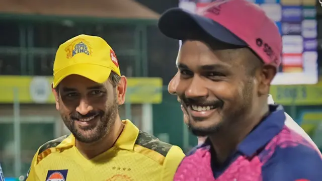 धोनी, संजू