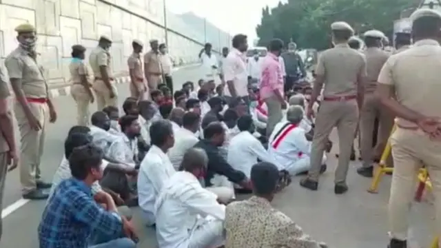 போராட்டம்.