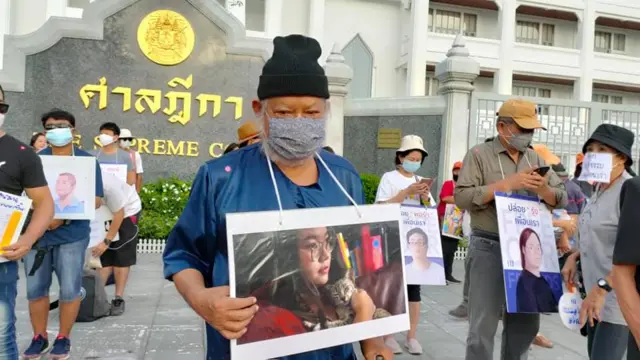 สุชาติ สวัสดิ์ศรี