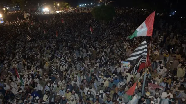 مارچ