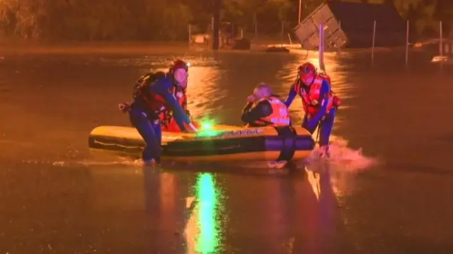 People being evacuated in Sydney
