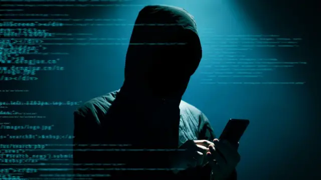 એપલ કંપનીનો દાવો છે કે NSO વારંવાર તેની સુરક્ષાપ્રણાલી ભેદવાની કોશિશ કરવા માલવૅર અપડેટ કરતી