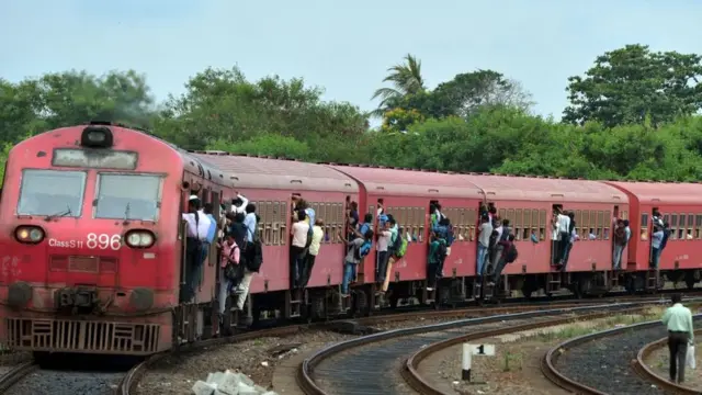 ਰੇਲ ਗੱਡੀ