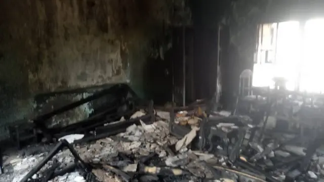 Aworan iyara kan to jo ninu ile Othman Zubair to ku