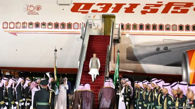 मोदी