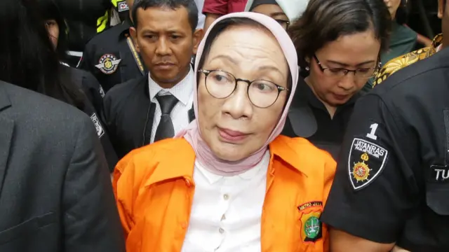 Ratna Sarumpaet