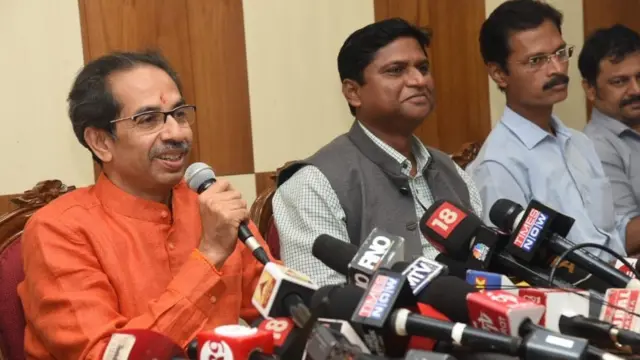 उद्धव ठाकरे