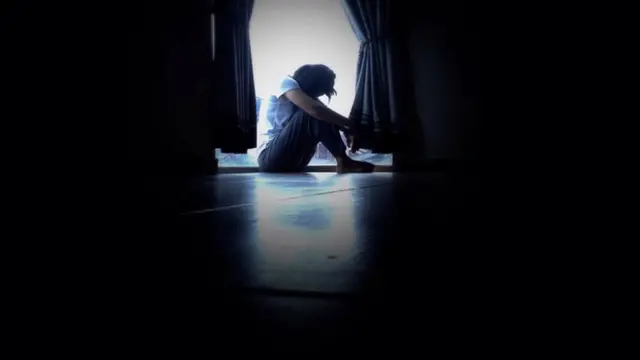 மதுரை மாணவி புகார்