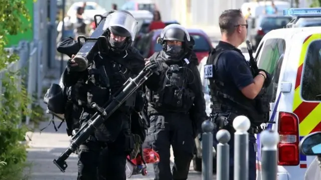 फ्रांस पुलिस