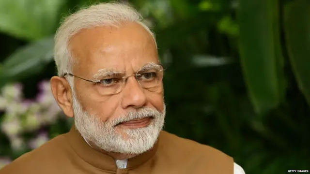 नरेंद्र मोदी