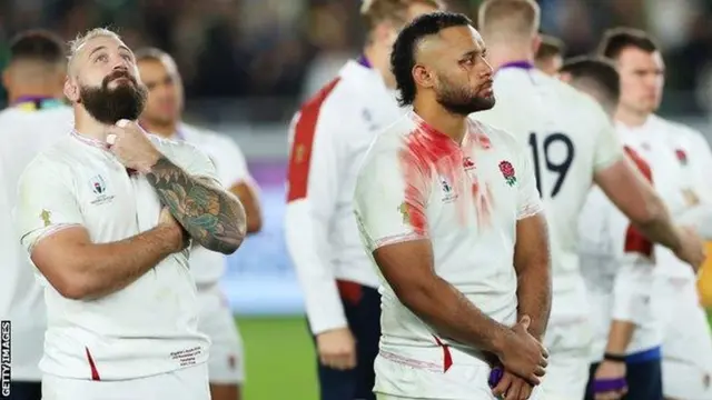 Ku rundi ruhande, kari agahinda ku bakinnyi b'ikipe y'igihugu ya Rugby y'Ubwongereza