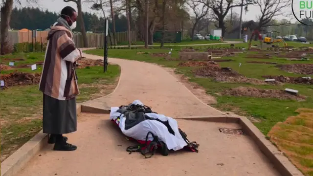 جثمان الطفل اسماعيل عبد الوهاب