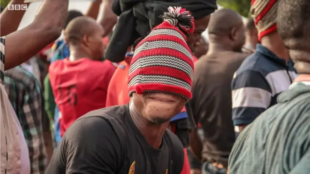 Ndị mmemme Ikeji n'Arọndịzuọgụ.