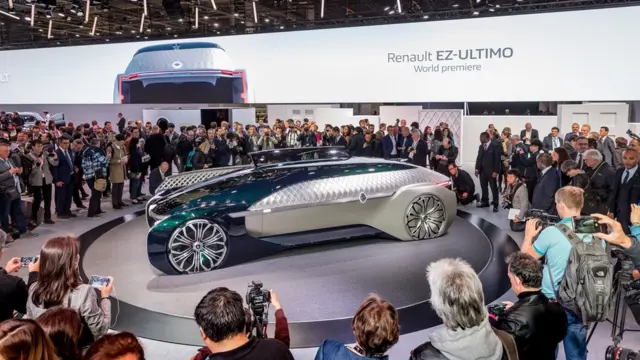 رنو با کانسپت ئی‌زی-آلتیمو نگاه خود به آینده حمل و نقل شهری را نمایش می‌دهد