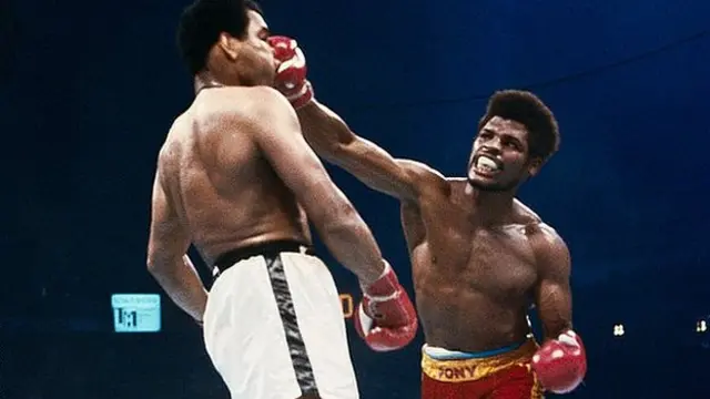 Leon Spinks against Muhammad Ali in 1978