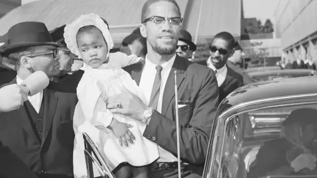 إليسا شباز، ابنة مالكولم إكس