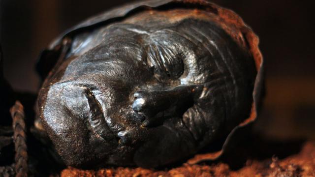 Outro ângulo do Homemmelhores jogos cassino onlineTollund,melhores jogos cassino online2,4 mil anos, quemelhores jogos cassino onlinetão bem conservado foi confundido com um menino desaparecidomelhores jogos cassino online1950