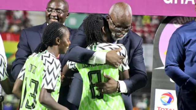 Amaju Pinnick ati Asisat Oshoola