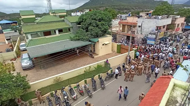 வெள்ளலூர் பேருந்து நிலைய திட்டம்