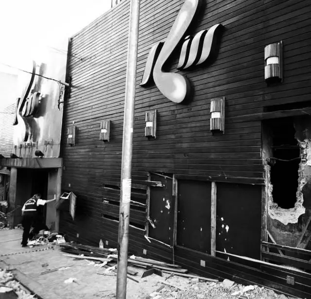 Fachada da boate Kiss após a tragédia