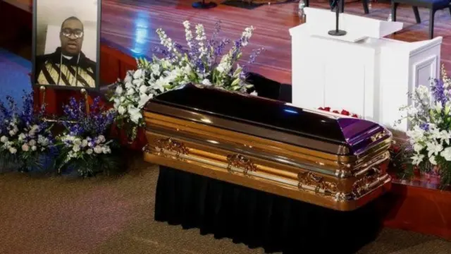 Umurambo wa George Floyd urasezerwaho uyu munsi mu mujyi yakuriyemo wa Houston