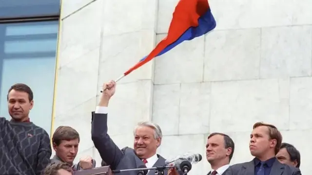 रशियाचे तत्कालीन राष्ट्राध्यक्ष बोरिस येल्तसिन