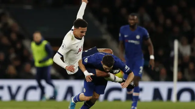 Ifẹsẹwọnsẹ Chelsea ati Tottenham