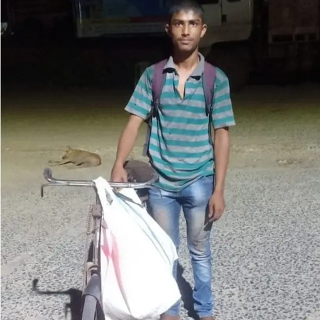 महेश जेना