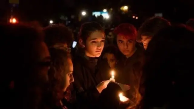 பதினொரு பேர் பலி