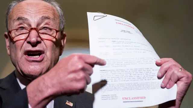 Senato Azınlık Lideri Demokrat Chuck Schumer, 25 Temmuz'daki telefon görüşmesinin dökümünü gösteriyor