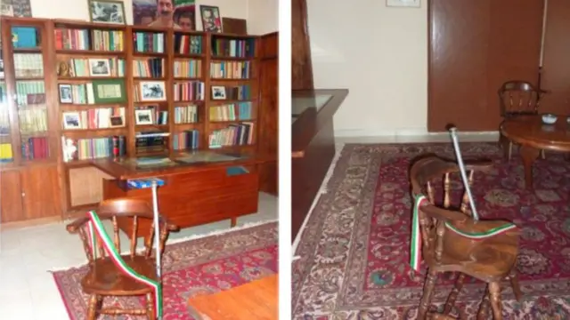 صندلی اتاق کتابخانه که بر روی آن داریوش فروهر نشانده شده، دستانش از پشت گرفته شده، دهانش بسته و سپس با ضربات چاقو به قتل رسیده بود