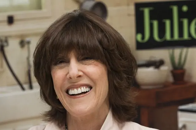 نورا إيفرون عام 2007 - قبل 5 سنوات من وفاتها بالتهاب رئوي