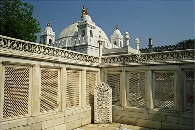 ઔરંગઝેબનો મકબરો