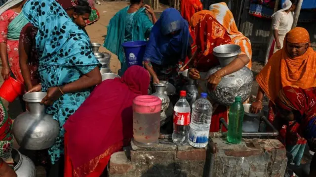 방글라데시에선 최대 1200만명의 기후 변화 피난민이 발생할 것으로 예상된다