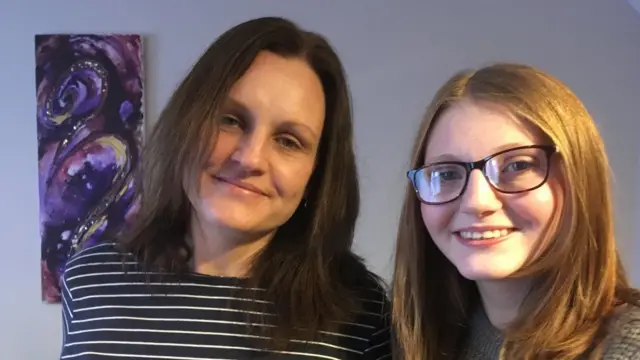 Nicky y Bethany Rowlands