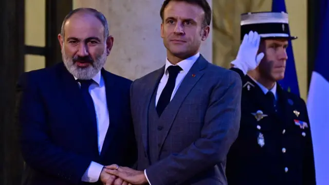 پاشینیان و مکرون