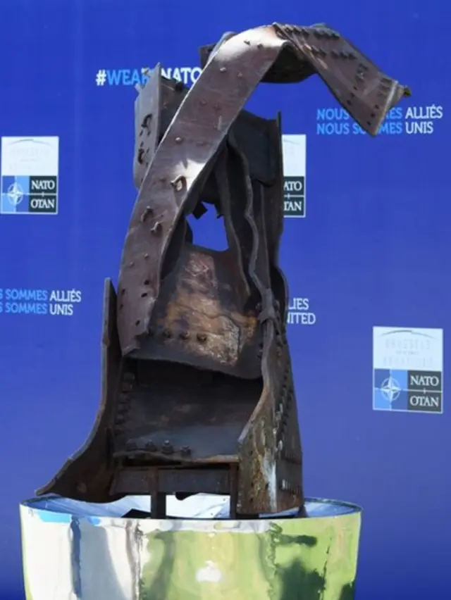 Escultura en memoria de los atentados del 11 de septiembre de 2001.