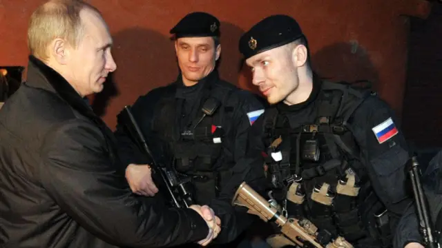 O presidente russo Vladimir Putin encontra membros da FSB na Chechênia,888 casino jackpot2011