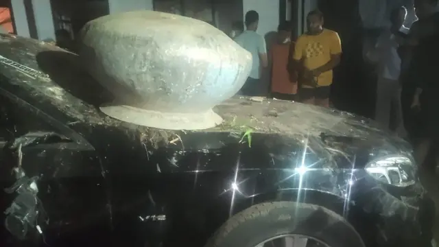 ਸ਼੍ਰੀ ਲੰਕਾ ਦੇ ਪ੍ਰਧਾਨ ਮੰਤਰੀ ਦੇ ਘਰ ਨੂੰ ਲਾਈ ਅੱਗ