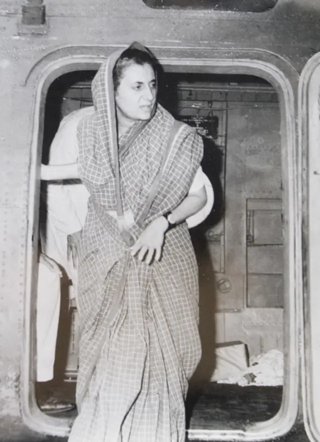 ઇંદિરાજીનો ફોટો