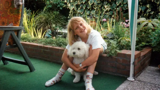 Аурелия Броуверс в детстве