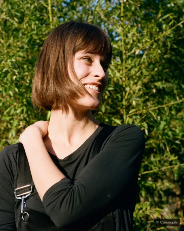 Autorka i „biljni influenserka" Elis Vinsent, kao i mnoge iz njene generacije, u biljkama nalazi „utehu"