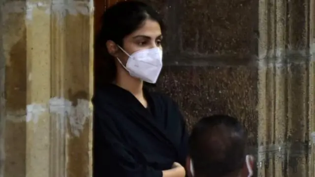 రియా చక్రవర్తి