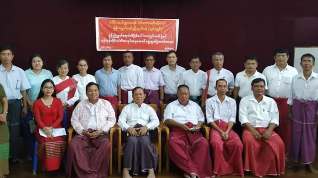 ပေါင်းစည်းလိုက်တဲ့ မွန်ညီညွတ်ရေးပါတီ အစည်းအဝေးတစ်ခု