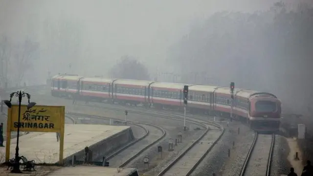 कश्मीर, ट्रेन, श्रीनगर