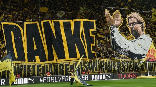 Dortmund fans bid farewell and thank Klopp in his last match as manager in May 2015