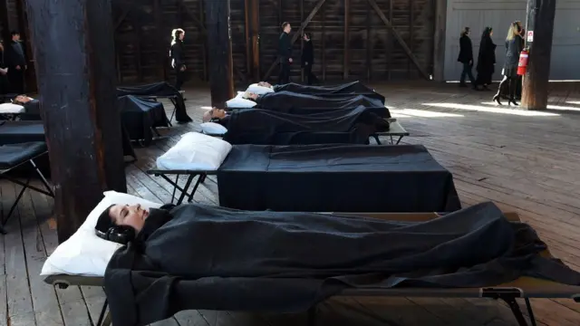 перформанс Марини Абрамович у Австралії