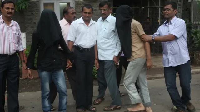 रवी पुजारी टोळीचे सदस्य