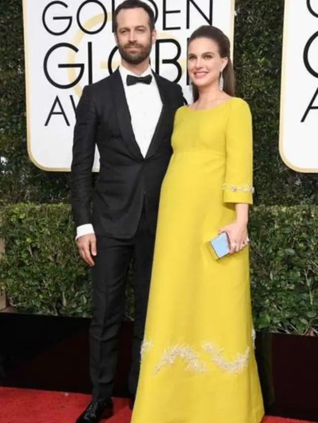Diễn viên Natalie Portman mang bầu, được chụp cùng chồng cô là Benjamin Millepied, được đề cử nữ diễn viên xuất sắc nhất cho thể loại phim truyện với bộ phim Jackie.