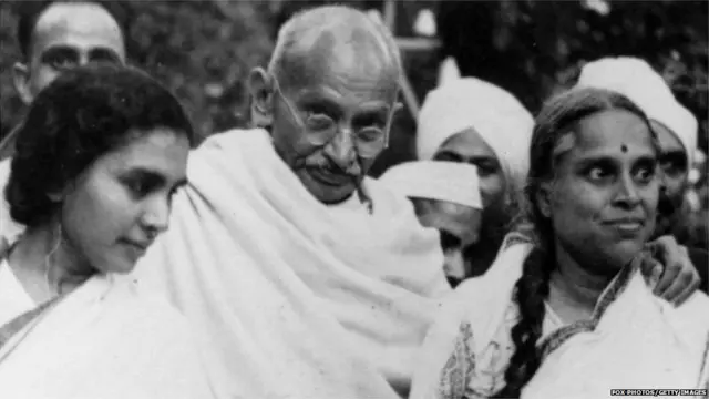 ਗਾਂਧੀ ਨਾਲ ਅਜ਼ਾਦੀ ਦੀ ਲੜਾਈ ਵਿੱਚ ਕਈ ਔਰਤਾਂ ਨੇ ਅਹਿਮ ਯੋਗਦਾਨ ਪਾਇਆ ਸੀ